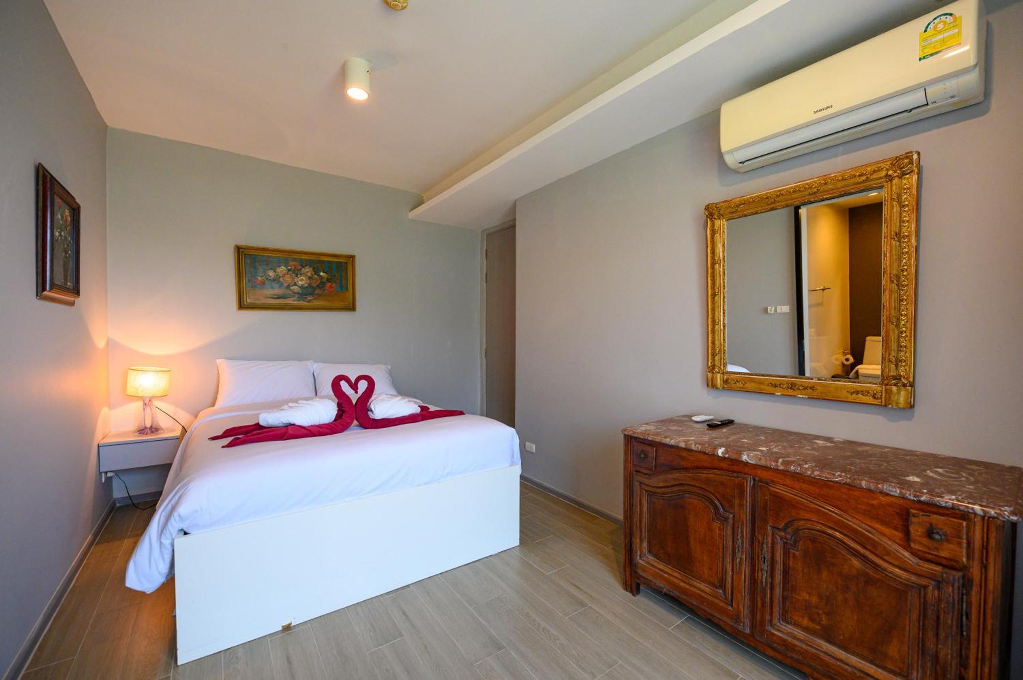 6Th Avenue Surin Beach מראה חיצוני תמונה